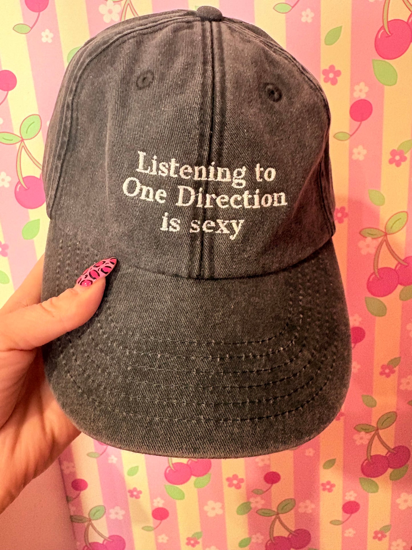 One direction is sexy cap